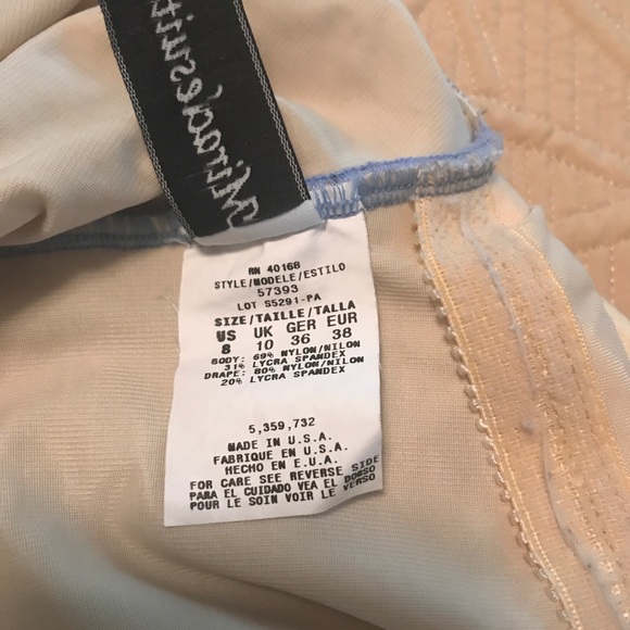 Ladies one piece bathing suit - Picture 4 of 5